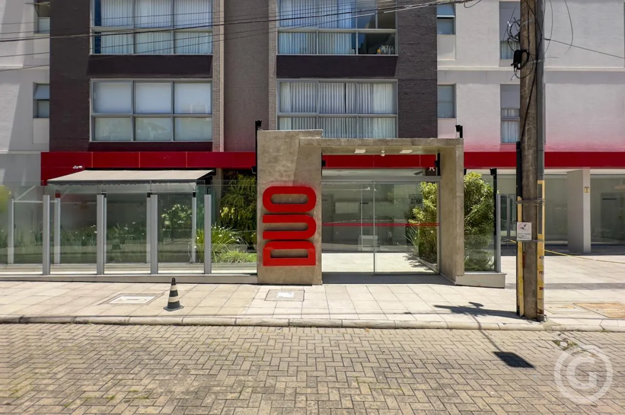 2-bedroom apartment, both with their own bathrooms, 74 m² — photo 3