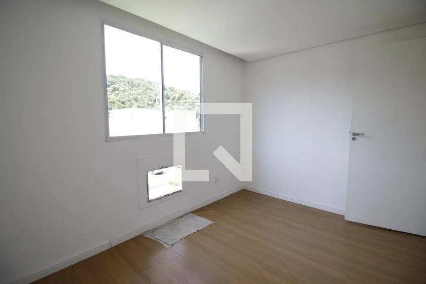 44 m² apartment with 2 bedrooms and 1 parking spot — photo 8