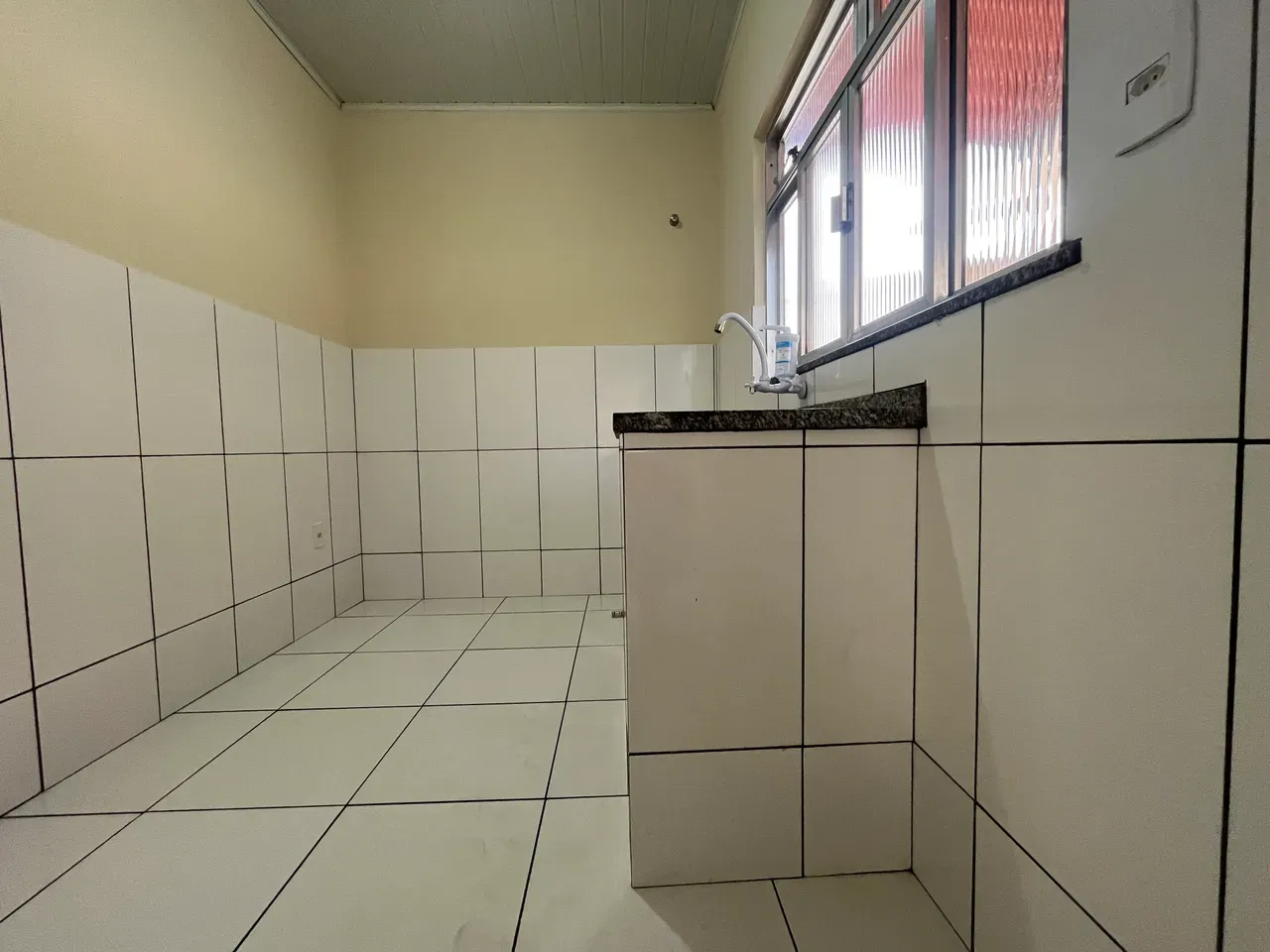 Casa de 48 m² e 2 quartos, Bangu