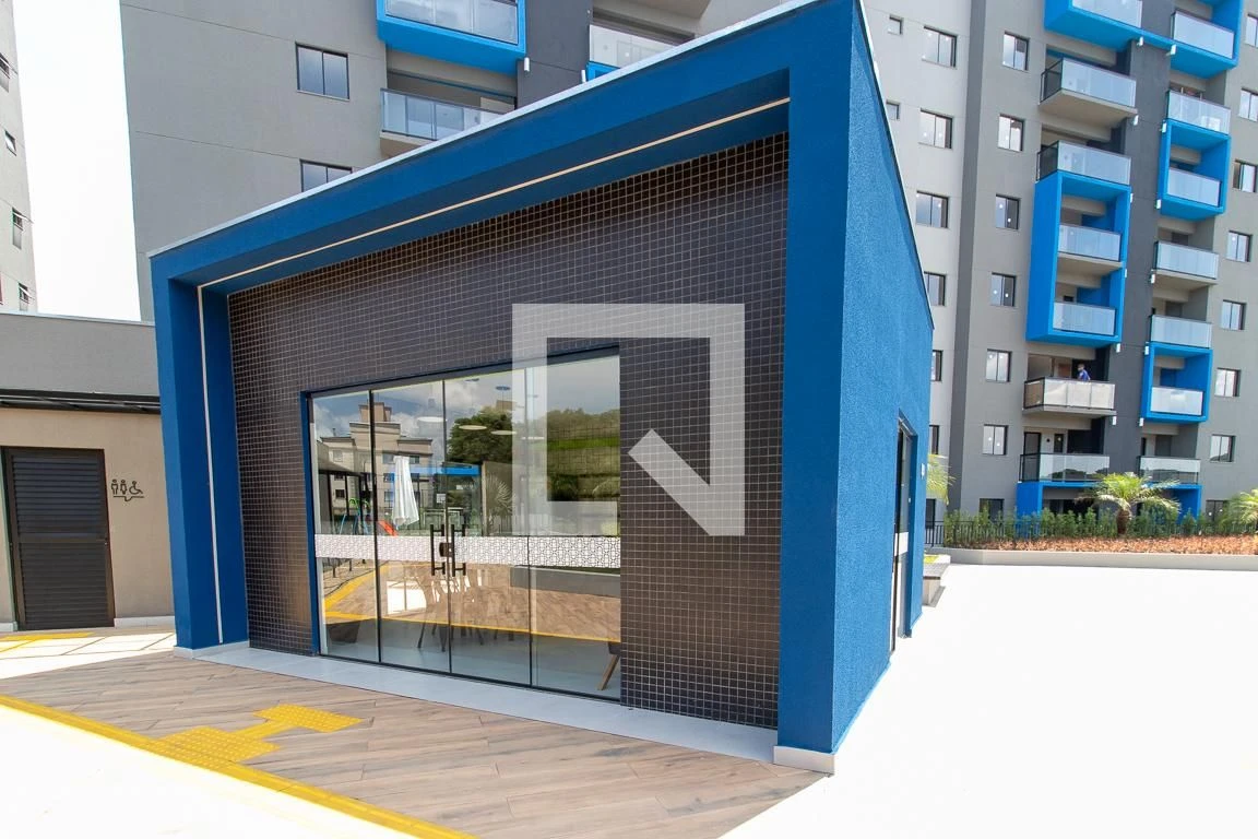 3-bedroom apartment with a park view in Curitiba — photo 49