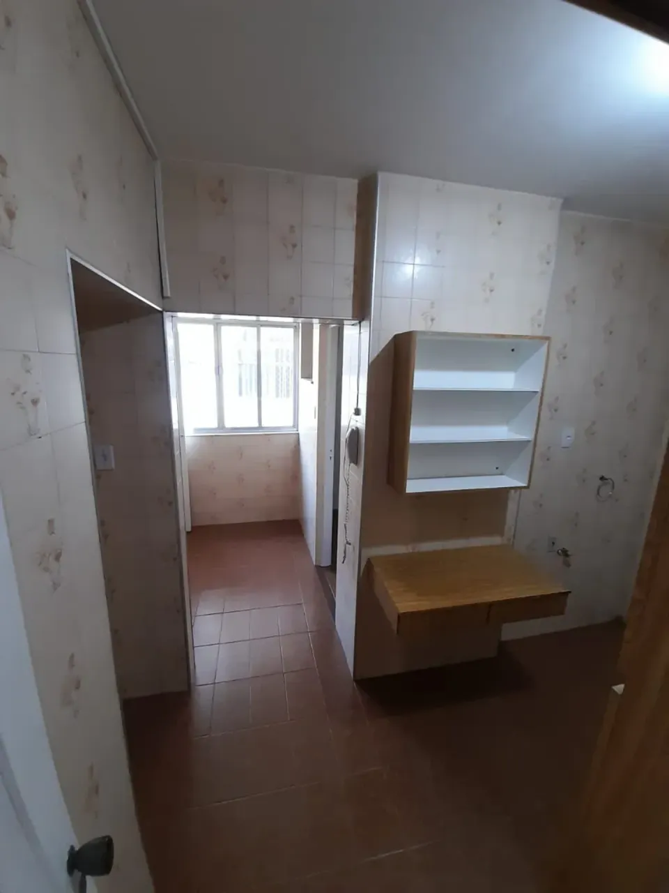 2-bedroom apartment with a walk-in closet — photo 13