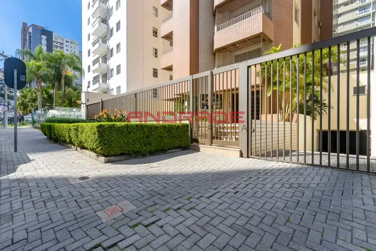 Unfurnished 3-bedroom apartment with 118 m² — photo 4