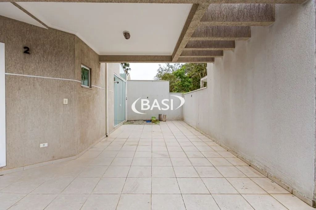 Two-story house with 3 bedrooms and 3 bathrooms, 2 parking — photo 67