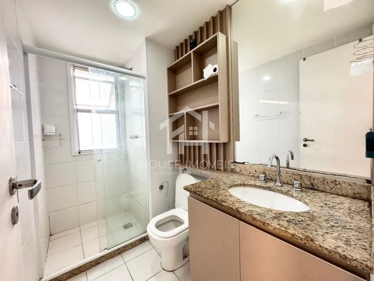 Apartamento com 2 quartos e suíte e varanda fechada — photo 20