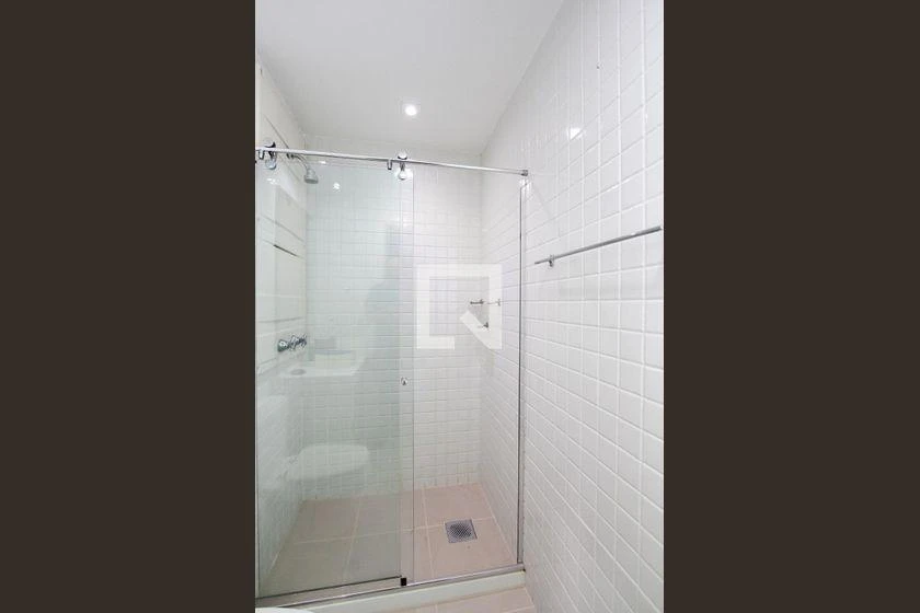 Apartamento para locação com 3 suítes e 4 banheiros — photo 33