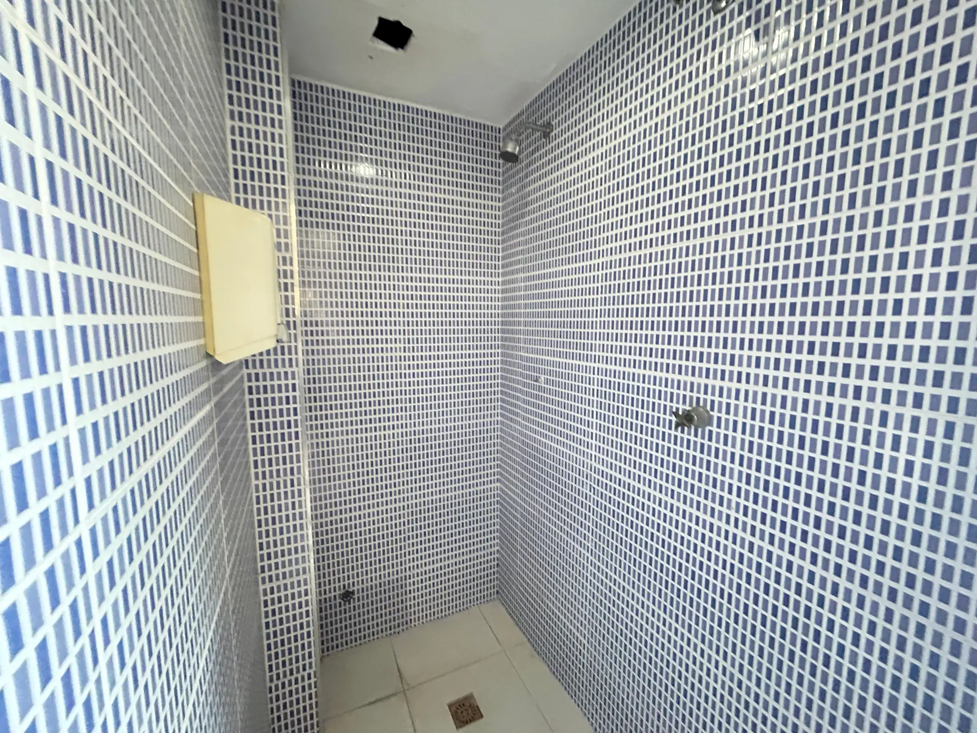 3-bedroom apartment in a building with a sauna — photo 17