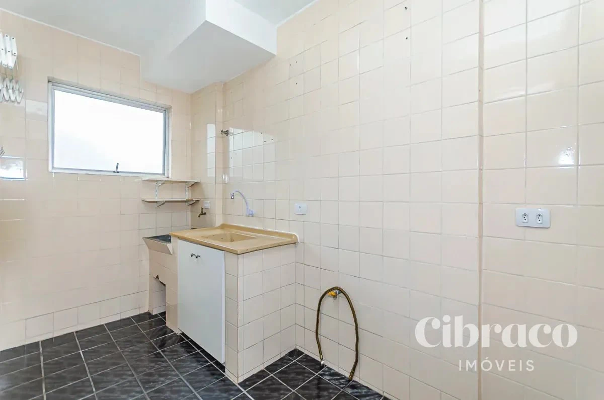 Apartamento com piso de madeira ou laminado, Rebouças — photo 6