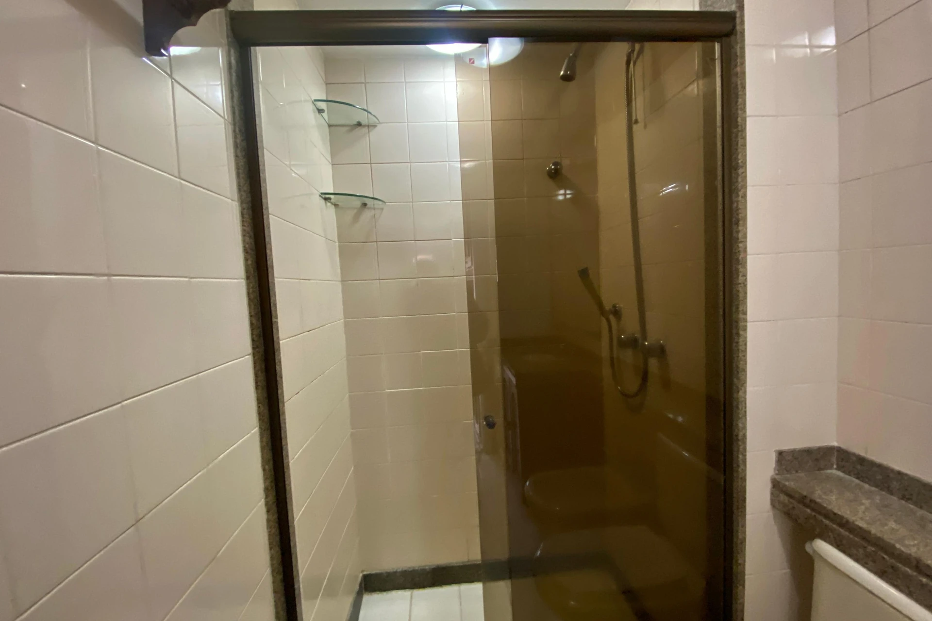 2-bedroom apartment in a building with a sauna — photo 21