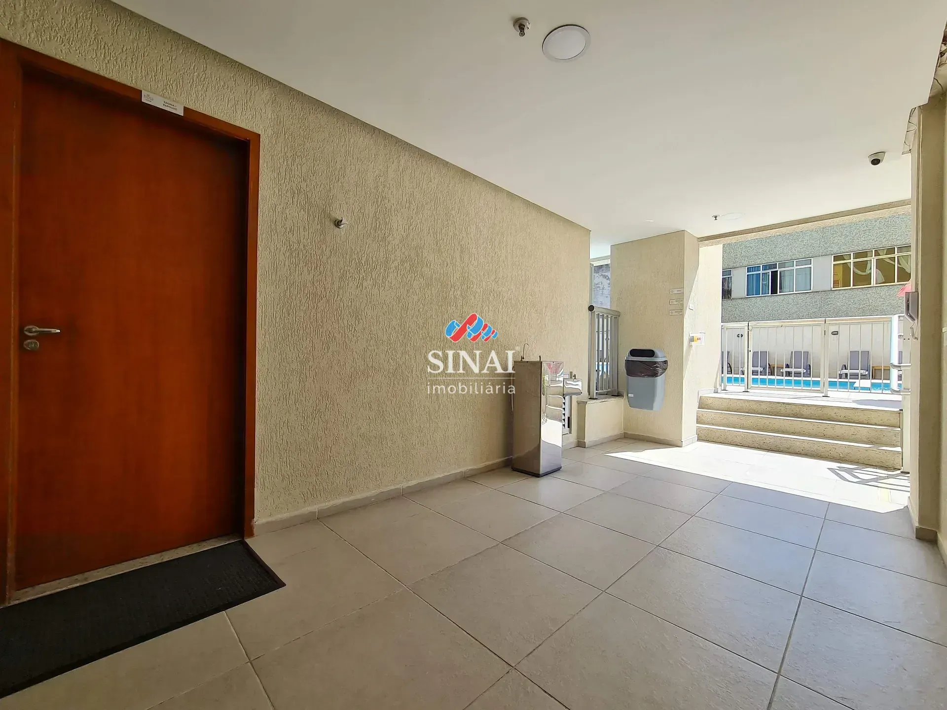 3-bedroom apartment with balcony and private BBQ — photo 35