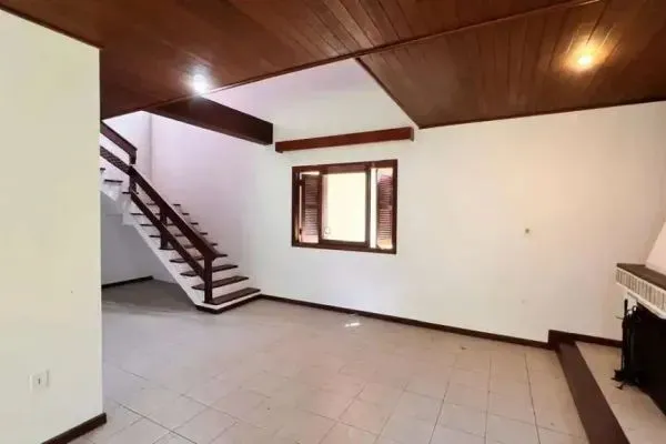 Furnished house with 3 bedrooms and 360 m² — photo 8