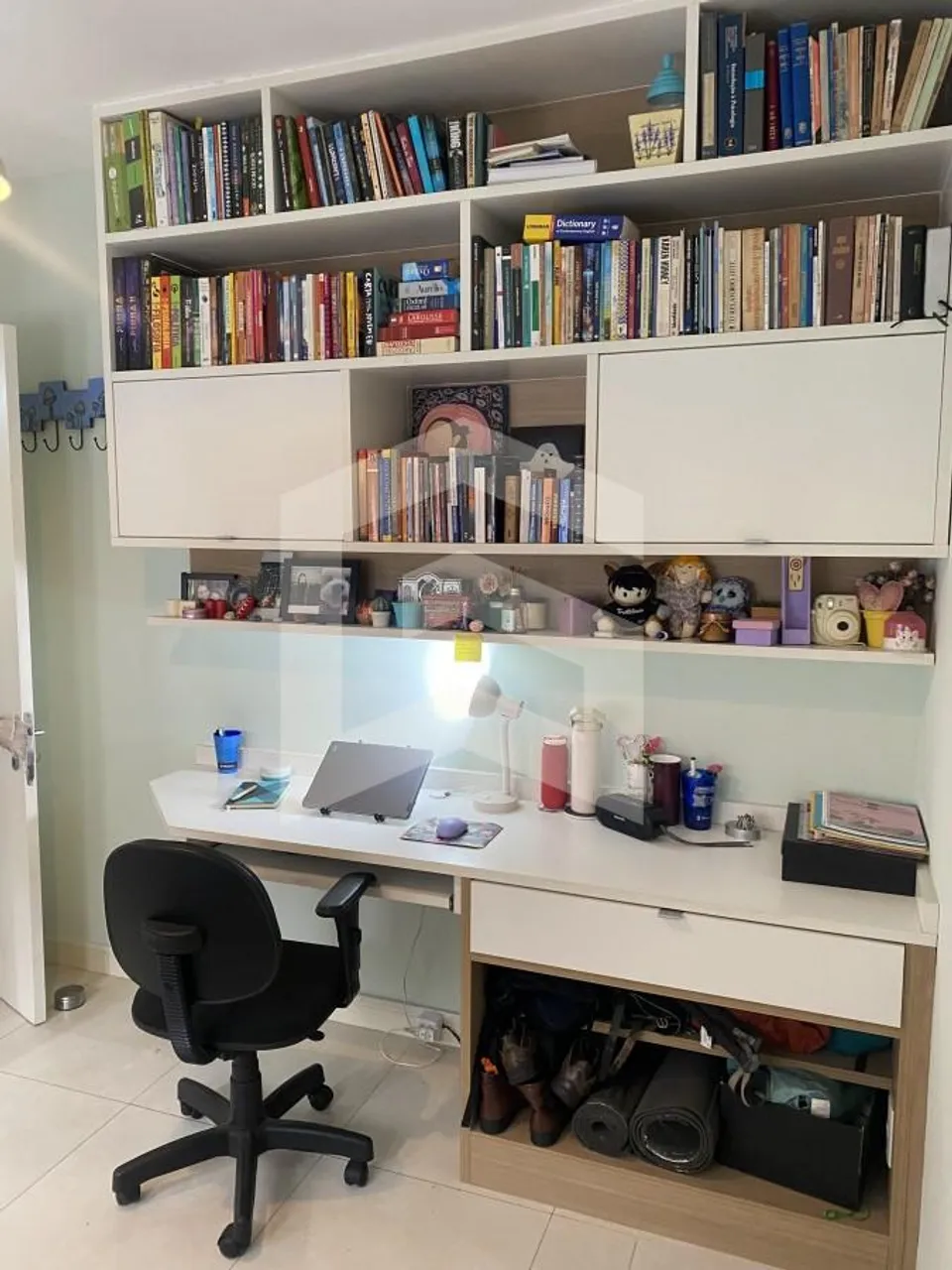 Home office in a 3-bedroom apartment, 90 m² — photo 6