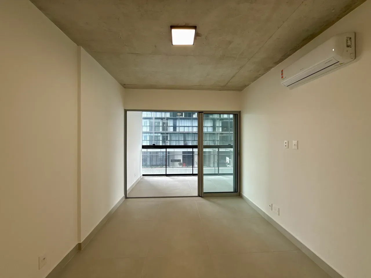 2 quartos e janelas do piso ao teto: apartamento de 84 m² — photo 7