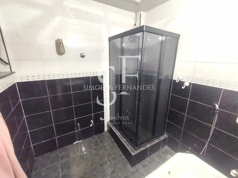 Washing machine in a one-bedroom apartment, 48 m² — photo 16