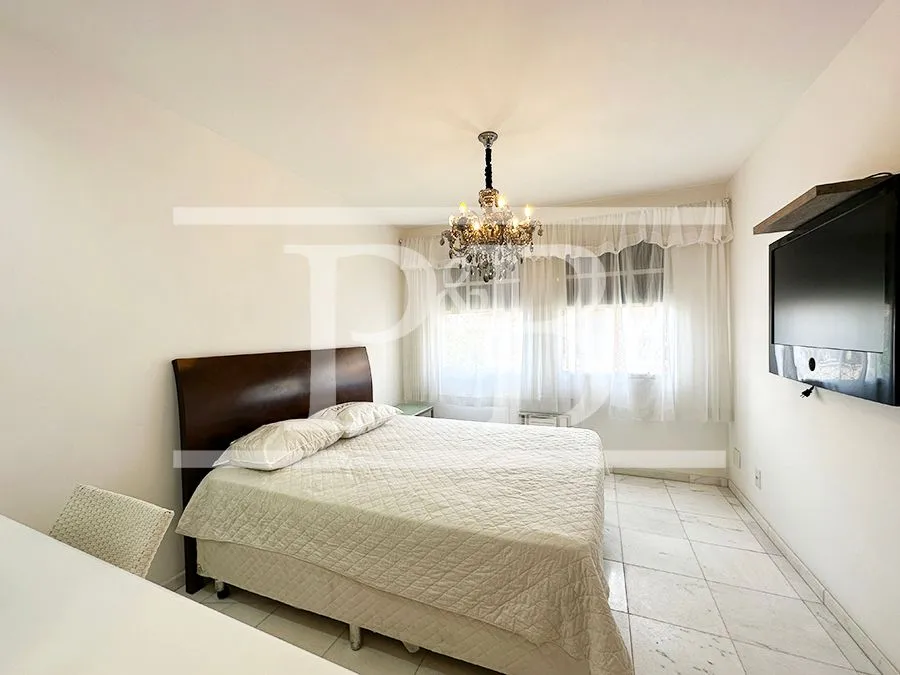 Furnished 2-bedroom apartment with 3 bathrooms — photo 3