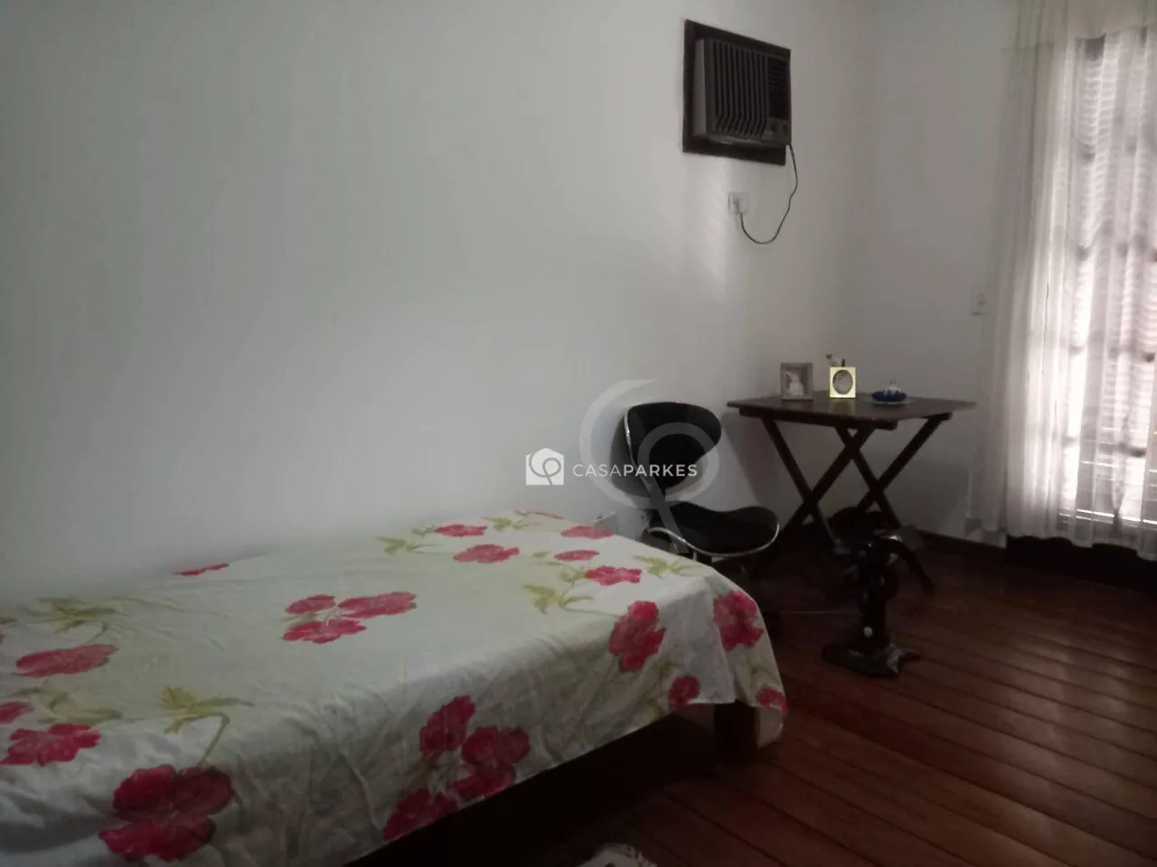 Furnished house with 4 bedrooms and a gas stove kitchen — photo 10
