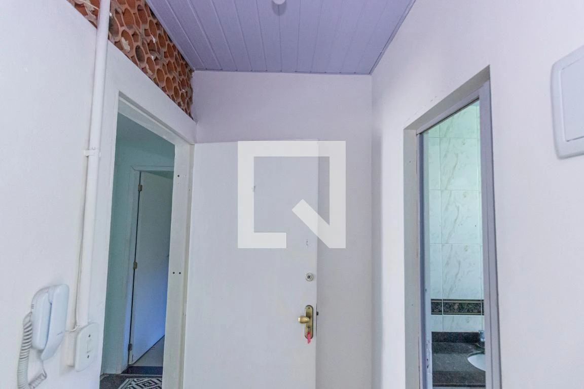 Estudio sin amueblar con 1 dormitorio y 1 baño — photo 7