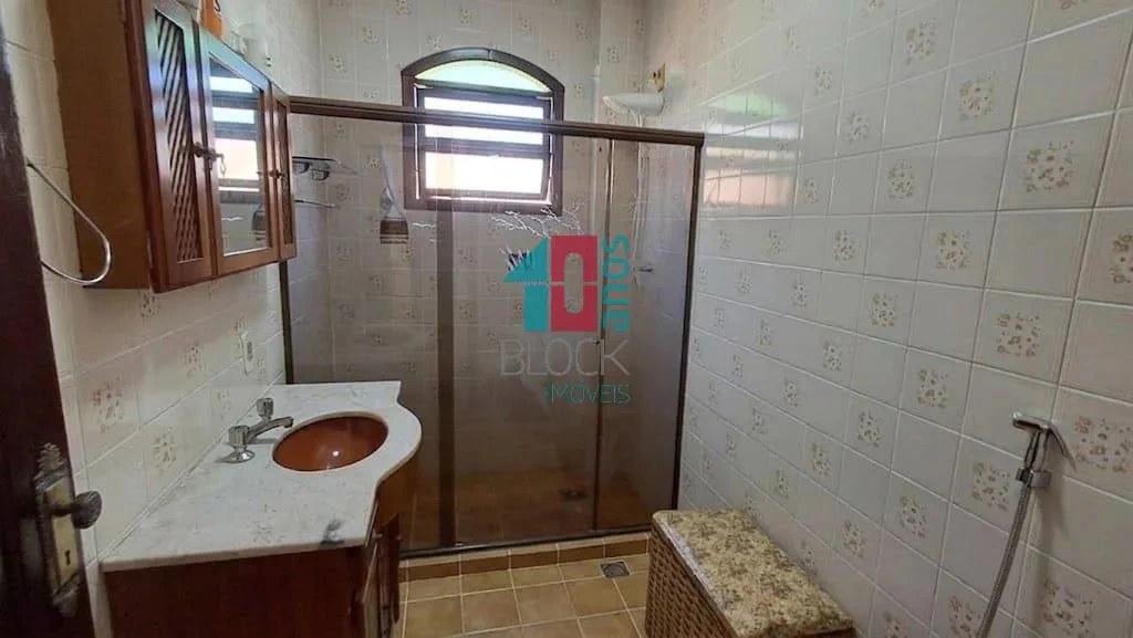 House with 3 bedrooms, balcony and private garden — photo 11