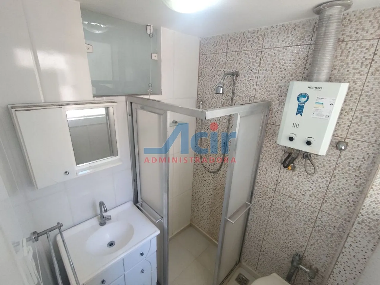 1-bedroom, 1-bath apartment with no parking — photo 9