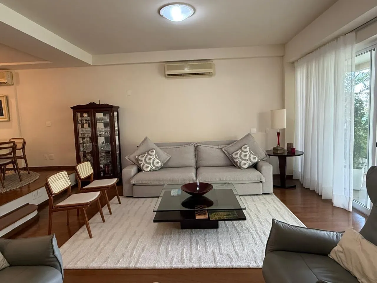 Furnished 470 m² house with 4 en-suite bedrooms and pool — photo 70