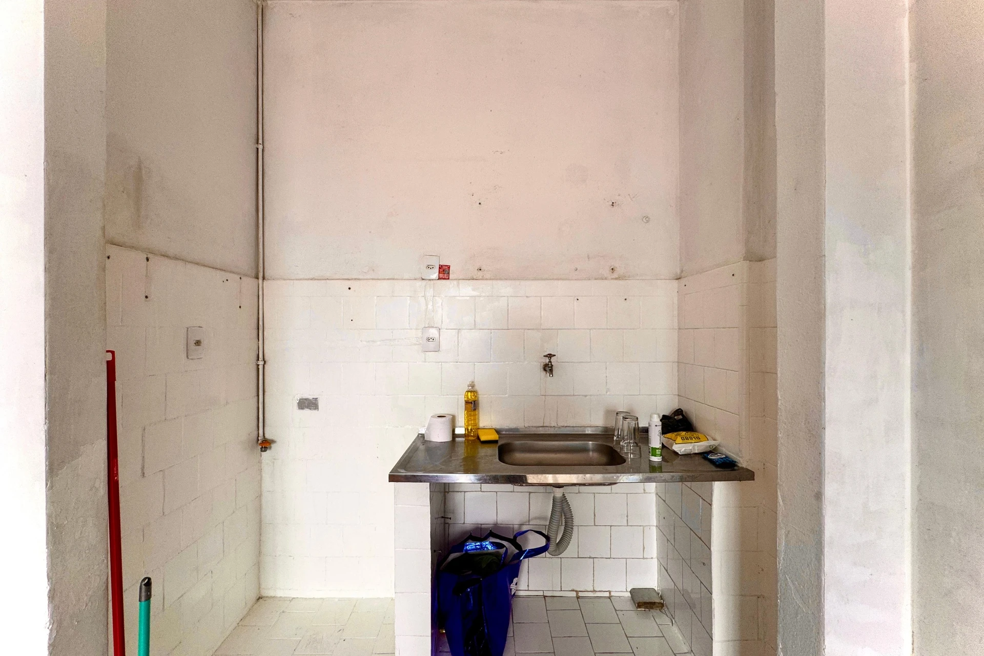 Apartamento de 1 quarto e 1 banheiro, aceita animais
