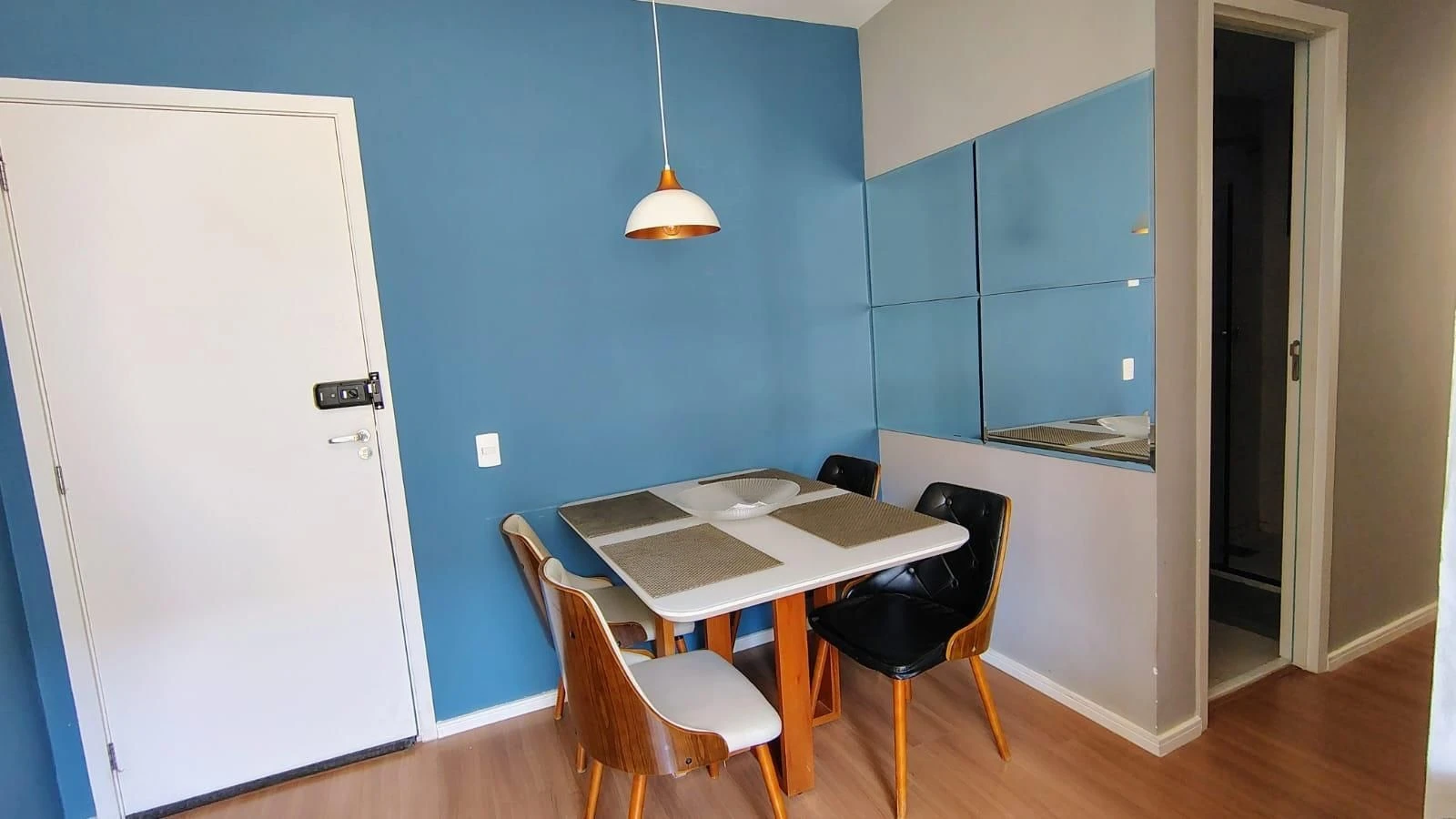 Furnished apartment, 50 m², with a grill on the balcony — photo 27