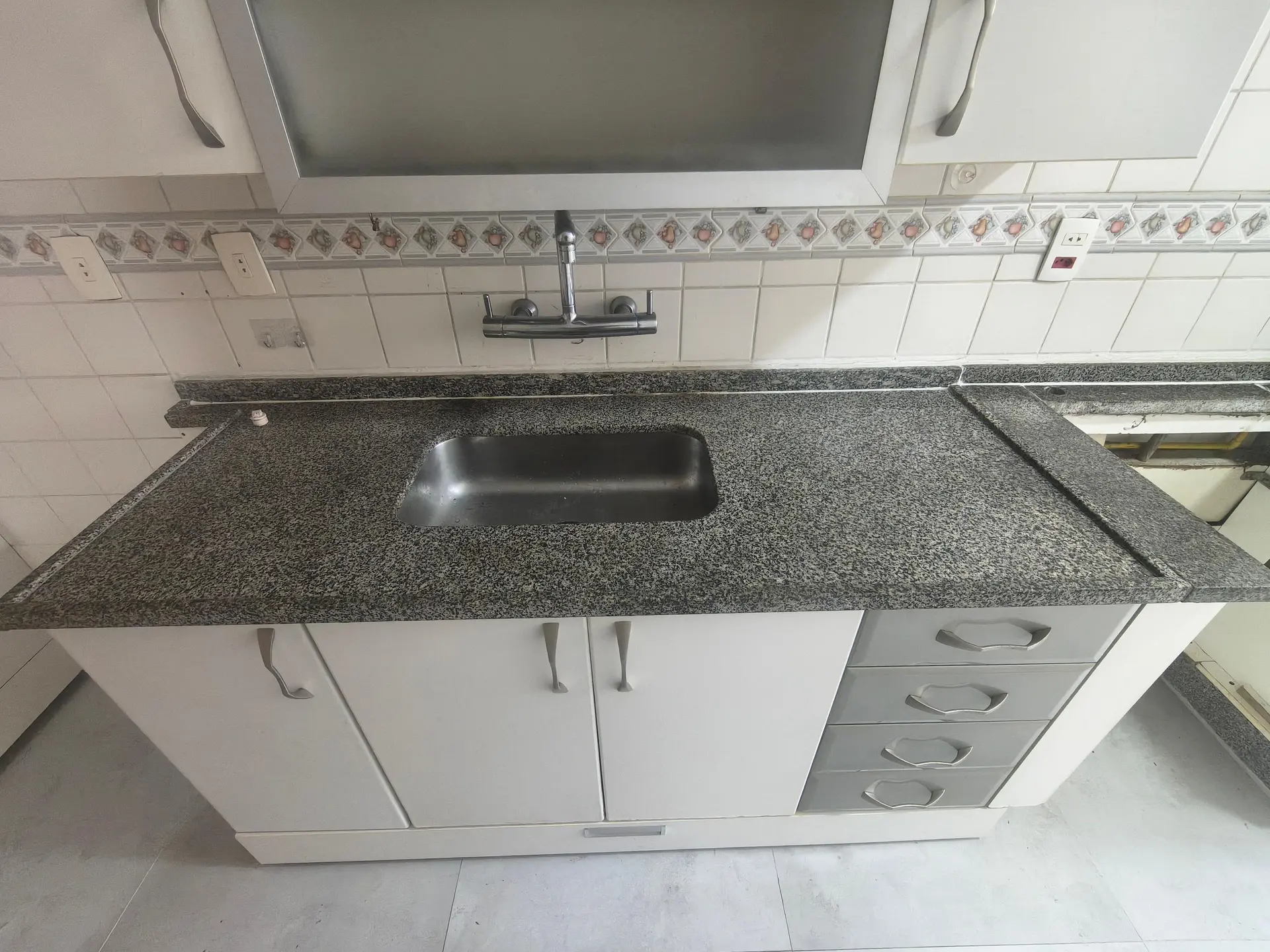 Балкон з грилем та 2 спальні: квартира 129 м² — photo 44