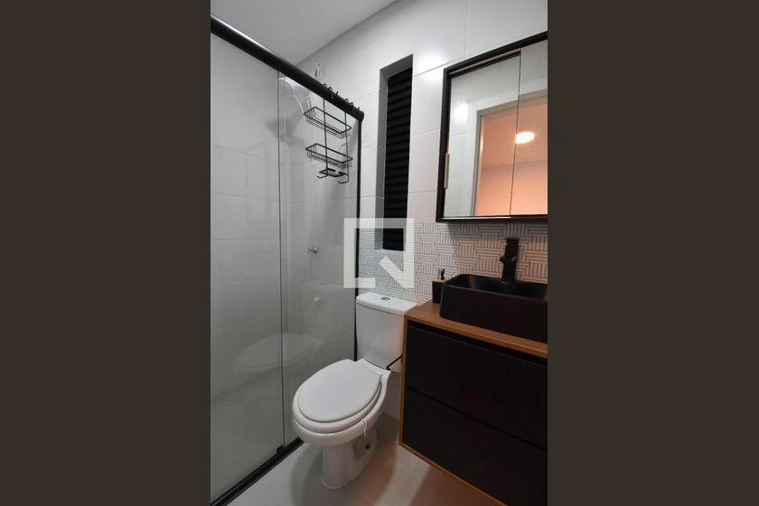 Furnished apartment, 36 m², with floor-to-ceiling windows — photo 22