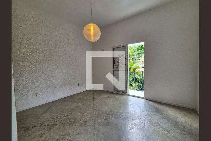 Casa de 3 quartos com 2 vagas e pets permitidos — photo 15
