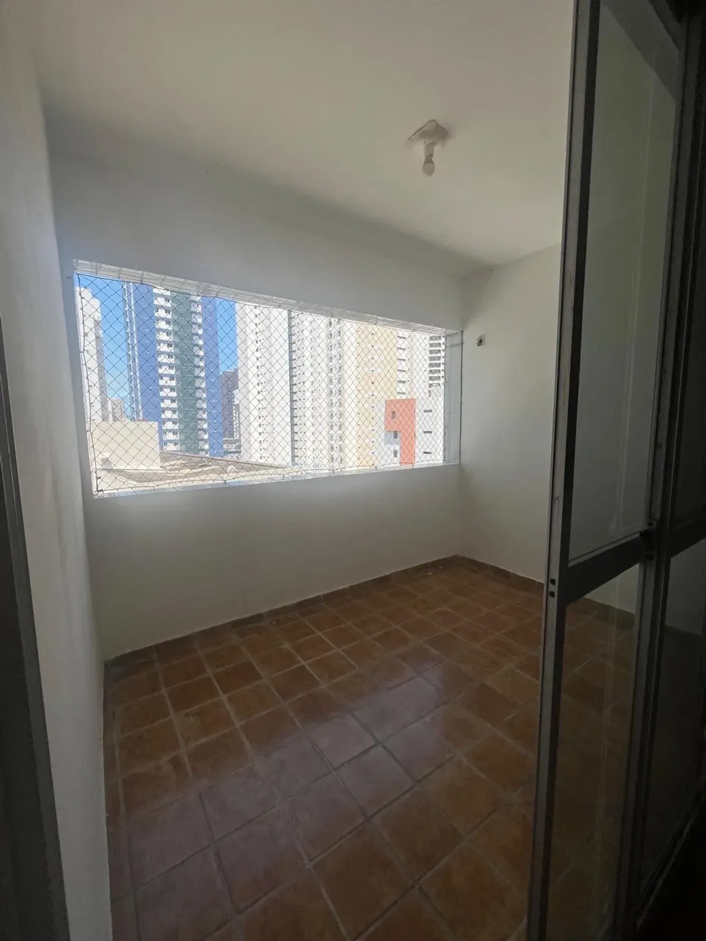 125 m² apartment with 3 bedrooms and 3 bathrooms — photo 12