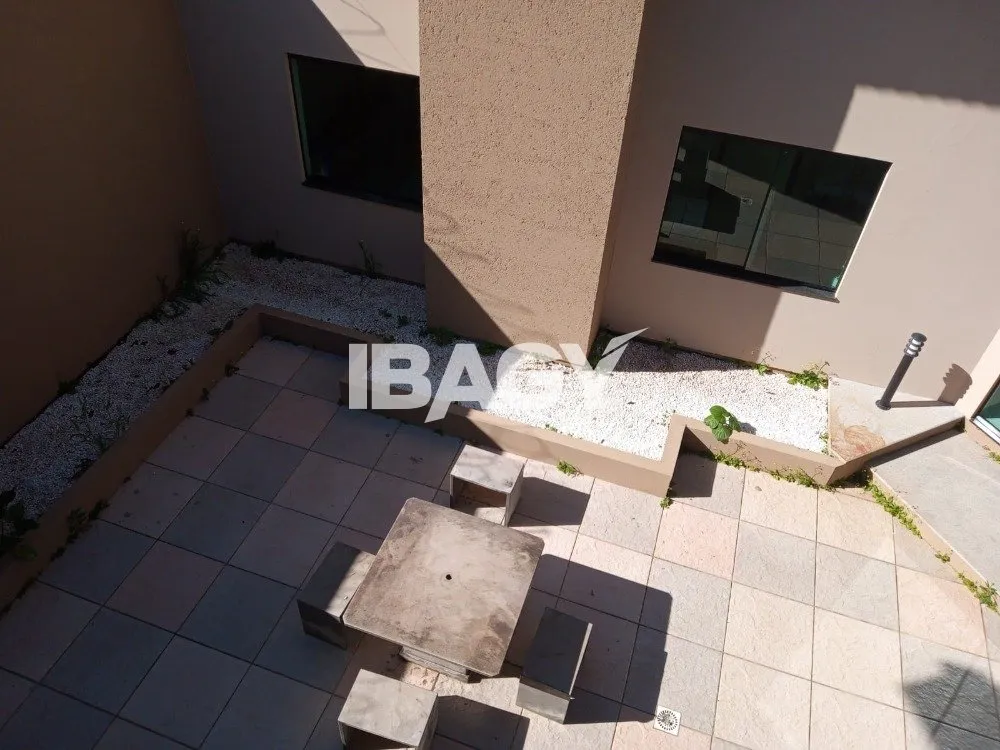 3-bedroom house with 1 suite and a separate kitchen — photo 18