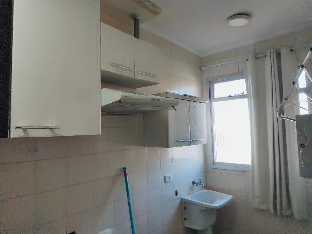 Rental apartment with 3 bedrooms and 2 bathrooms — photo 11