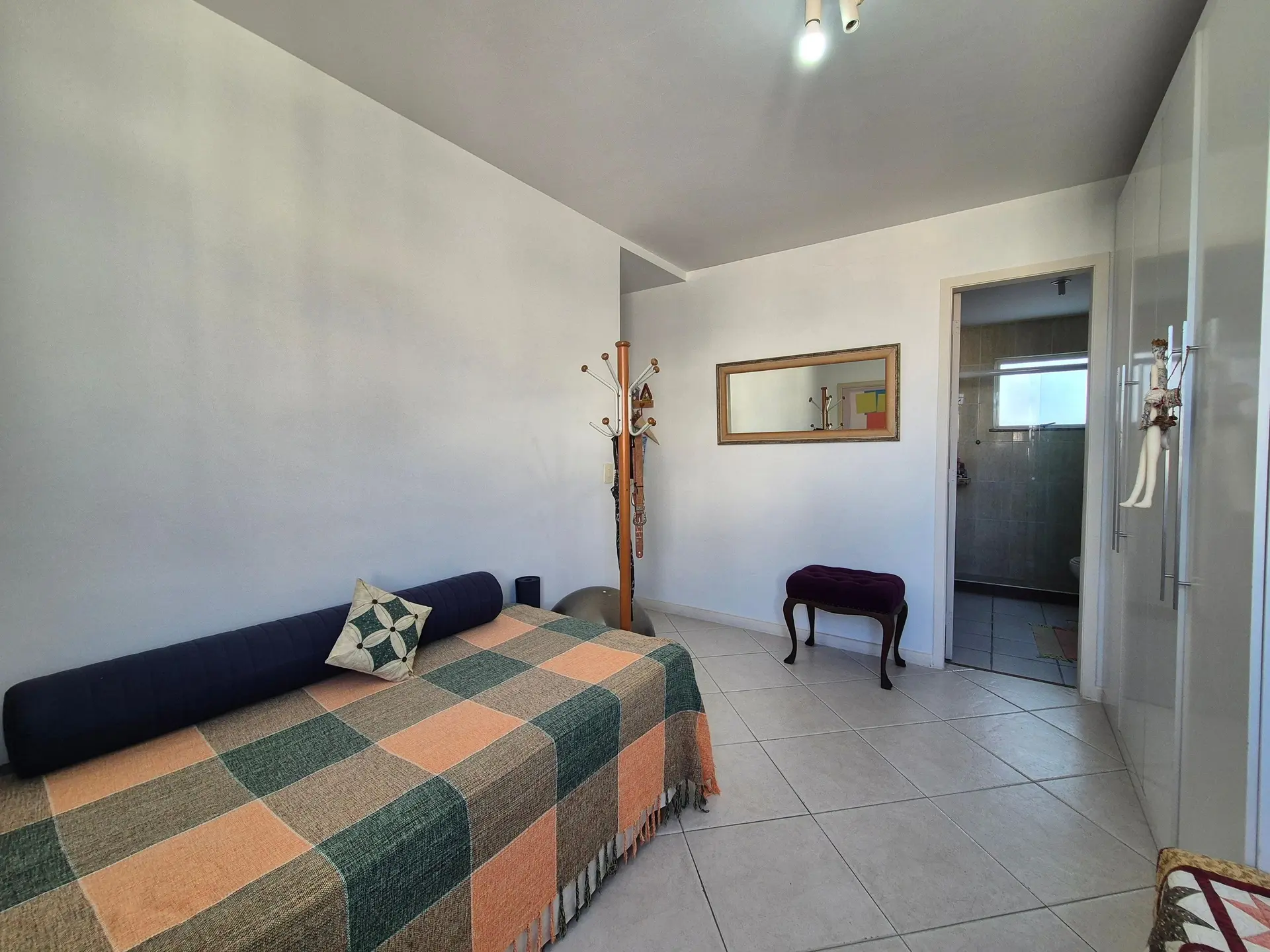 Mountain view in a 4-bedroom apartment, 265 m² — photo 11