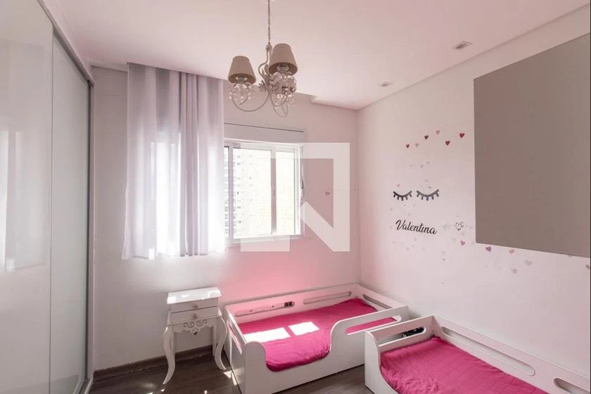 Furnished 2-bedroom apartment with private BBQ and balcony — photo 3
