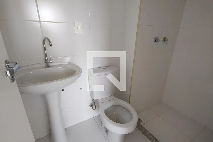Apartamento com 2 quartos e 61 m², com sacada — photo 36