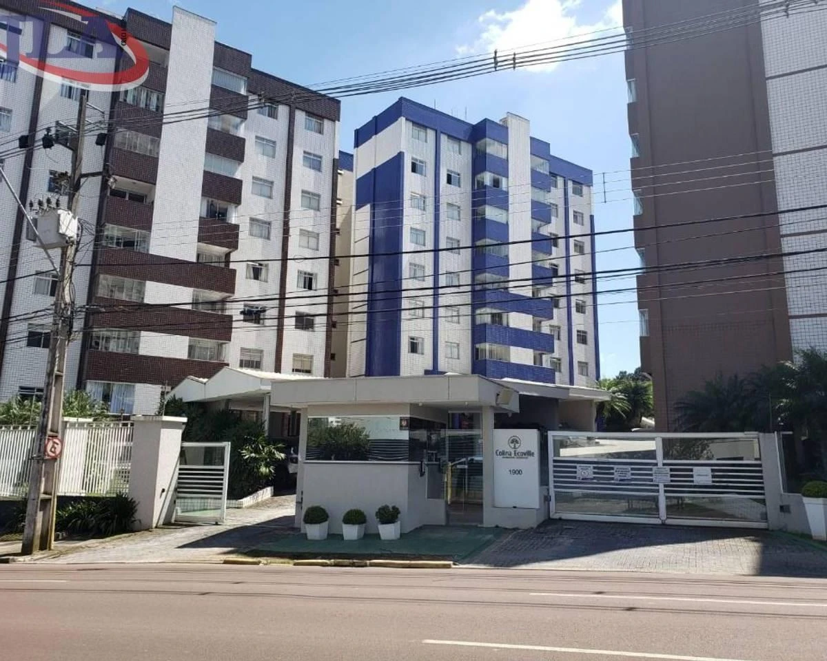 2-bedroom apartment in a building with a pool — photo 18