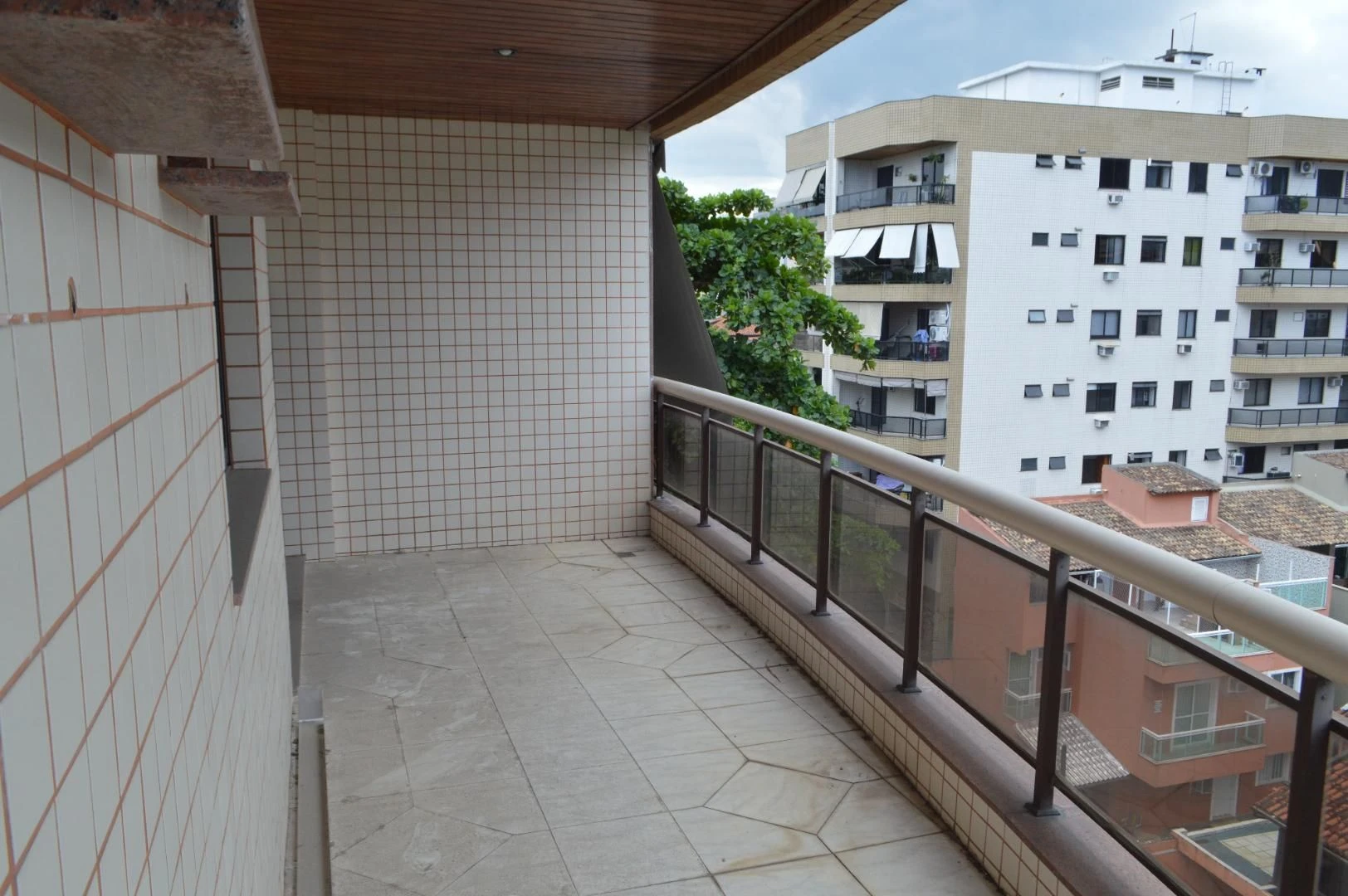 Apartamento com 3 quartos, varanda e 2 vagas — photo 4