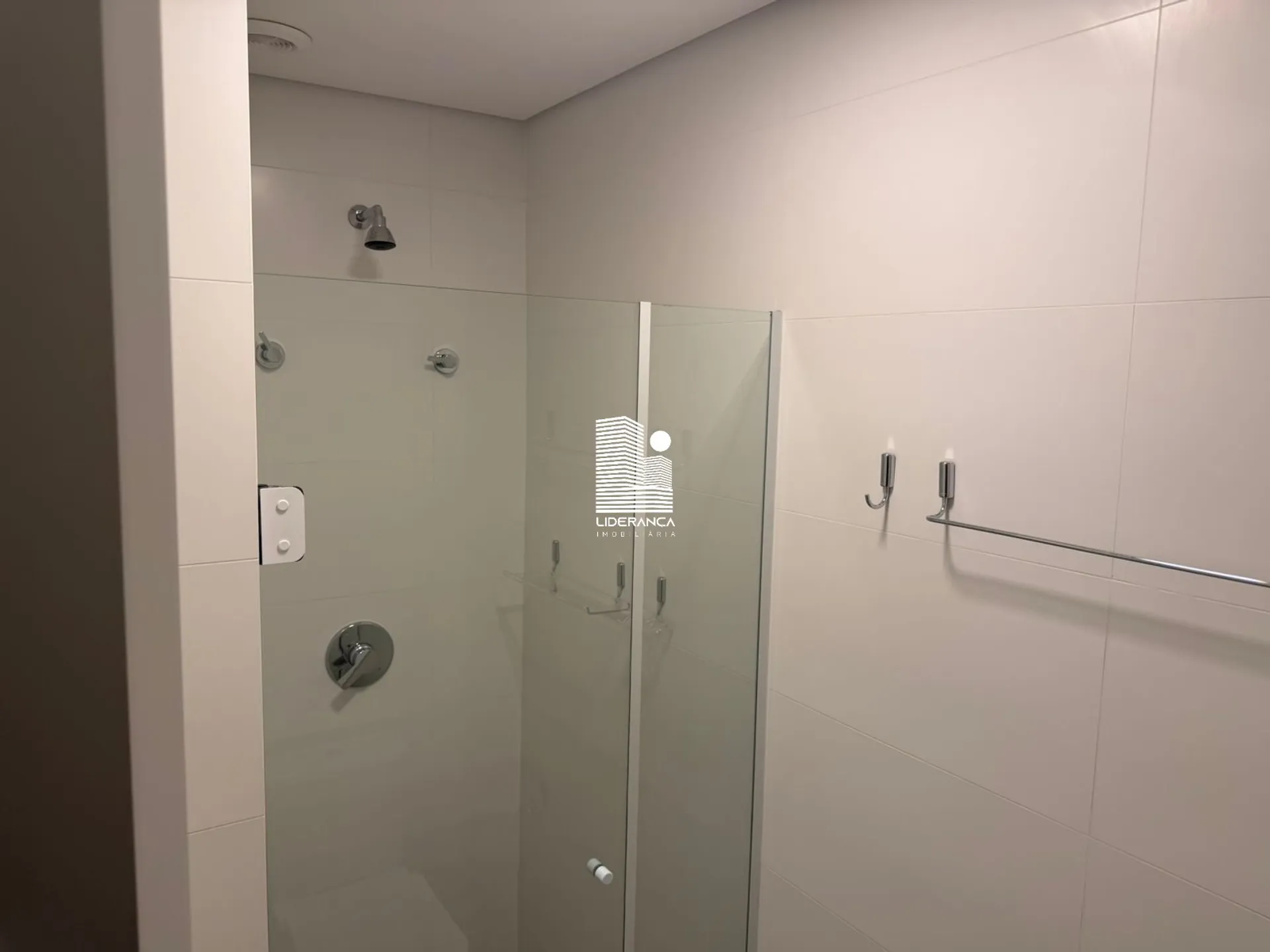 Furnished studio with 24 m², 1 bedroom and 1 bathroom — photo 7