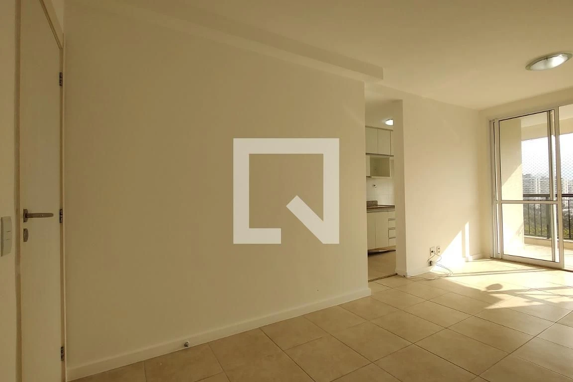 Apartamento, 70 m², com janelas do piso ao teto — photo 9