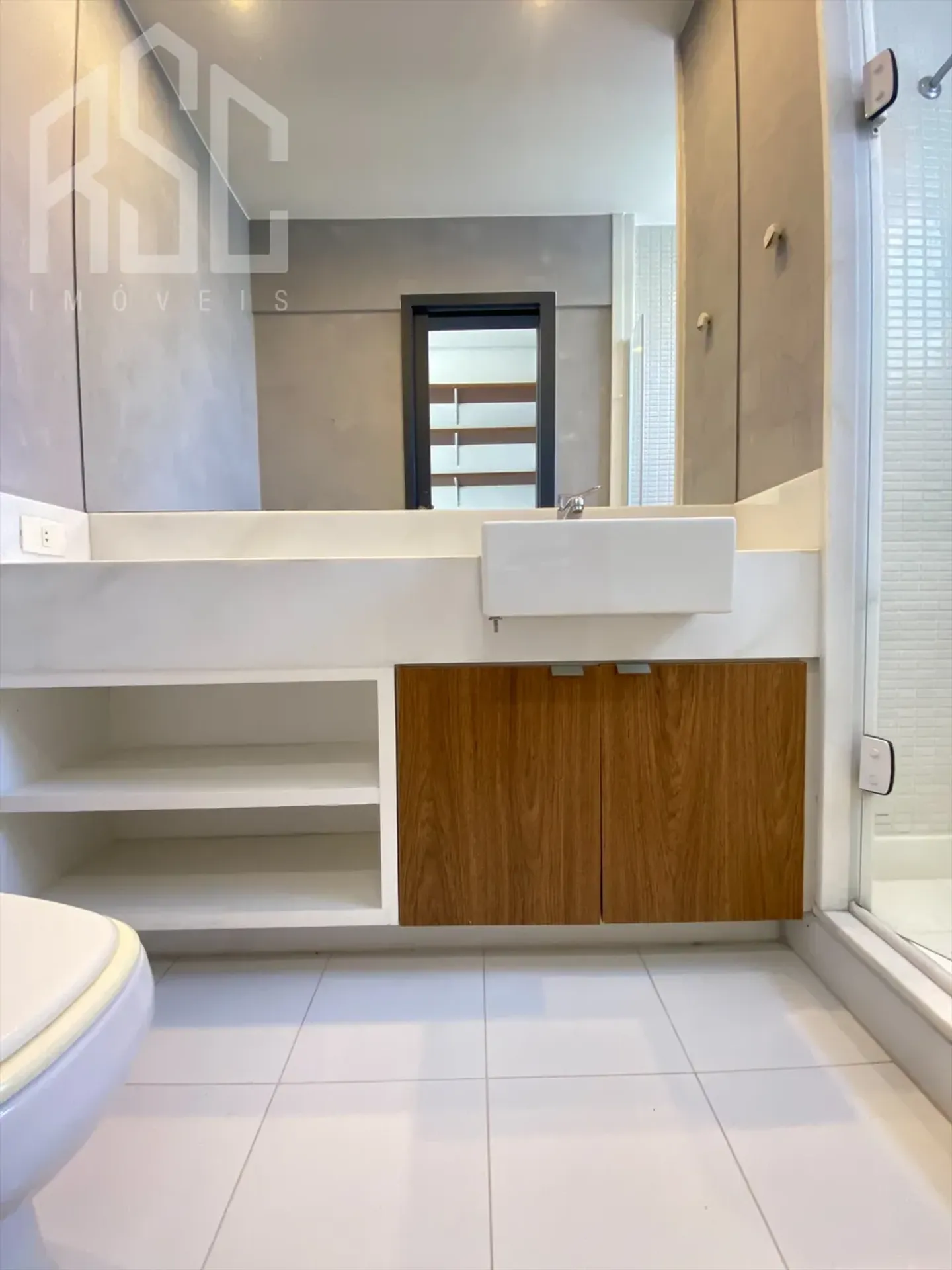 145 m² duplex penthouse with 2 bedrooms and 3 baths — photo 45