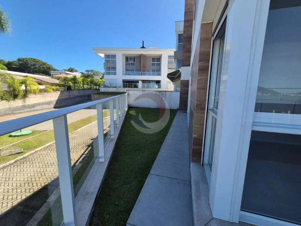 200 m² apartment with a dishwasher and a water view — photo 21