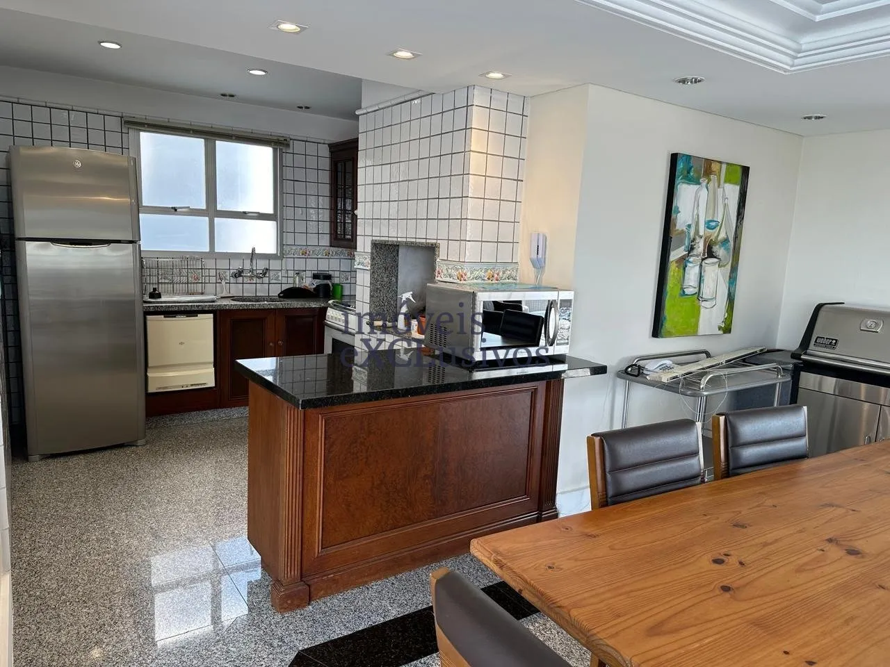 Furnished 4-bedroom apartment with 5 bathrooms — photo 30
