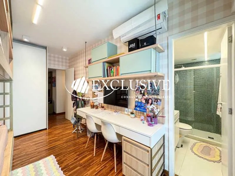 Furnished apartment with 4 bedrooms and 5 bathrooms — photo 20