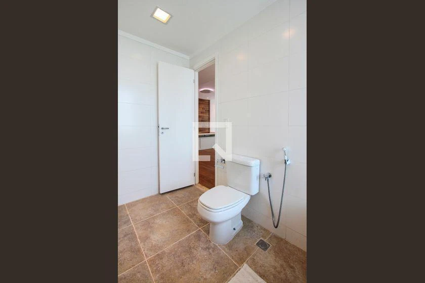 Apartamento para locação com 3 suítes e 4 banheiros — photo 27