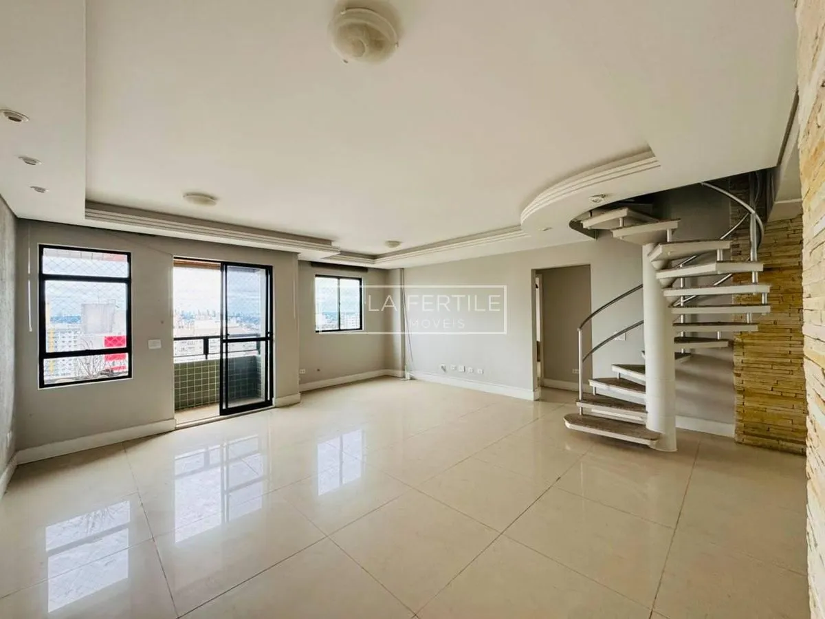 3-bedroom apartment with 4 bathrooms, 184 m²