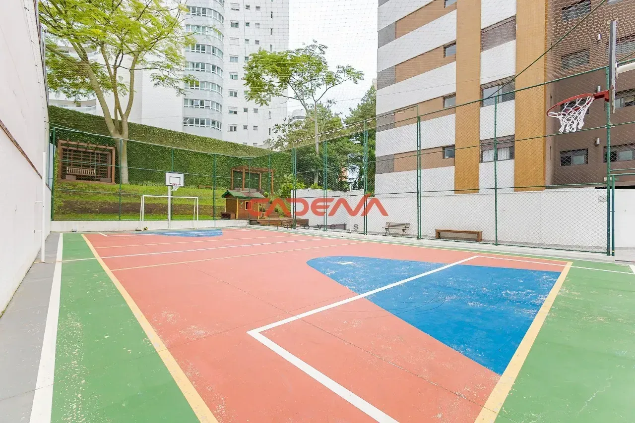 Apartment with 4 bedrooms and 2 parking spaces — photo 33