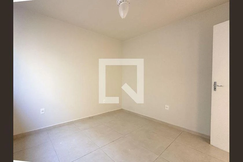 One-bedroom, 30 m² apartment in Florianópolis — photo 4