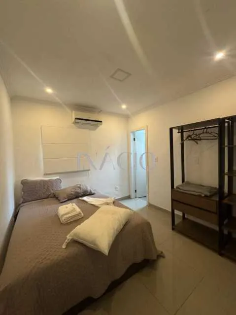 Jacuzzi y 5 dormitorios: casa de 300 m² — photo 3