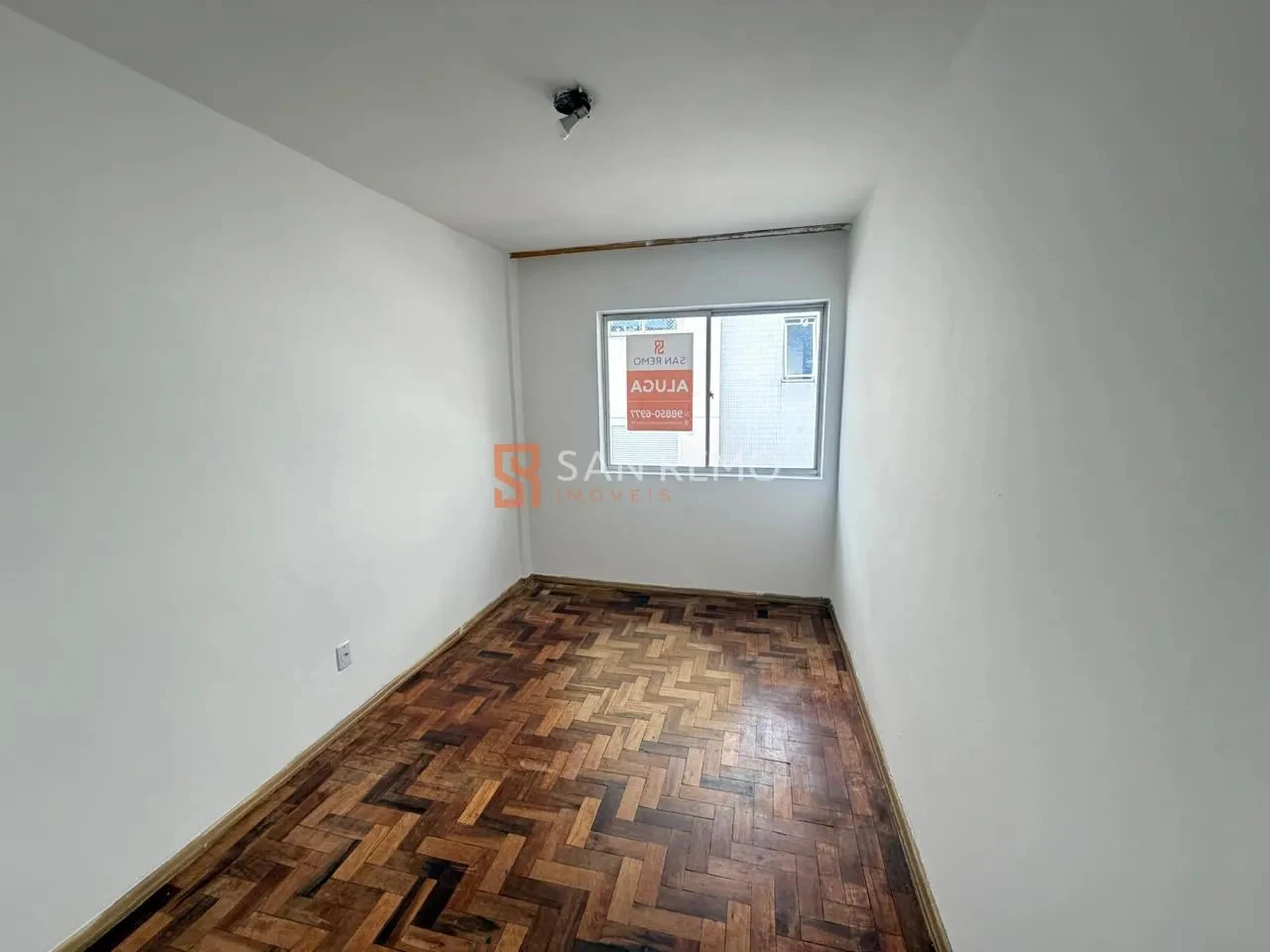 Apartment, 70 m², with wood or laminate floors — photo 12