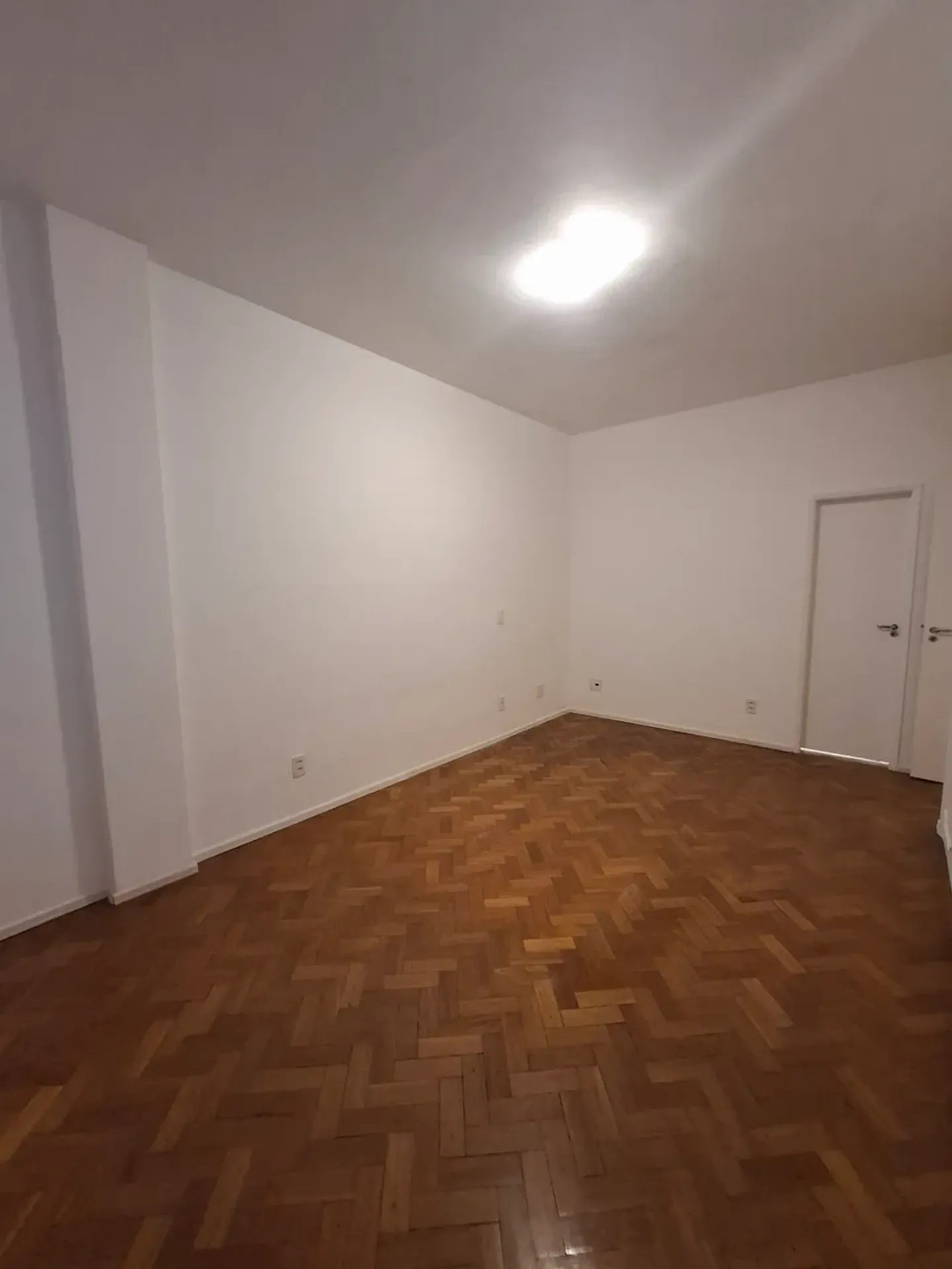 Apartment with 4 bedrooms, 4 bathrooms and 2 parking spaces — photo 30