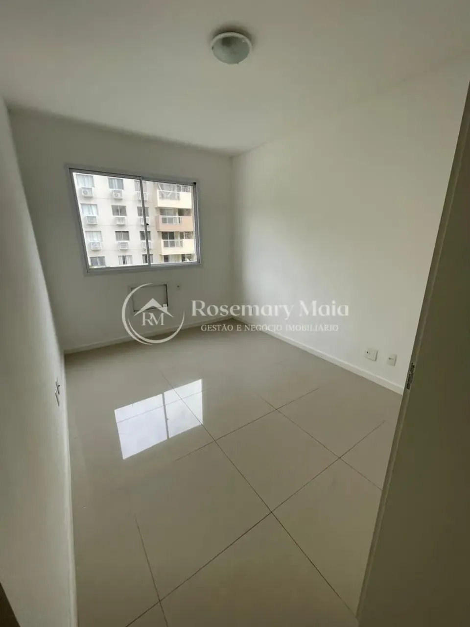 2-bedroom apartment with 2 bathrooms and 1 parking spot — photo 3